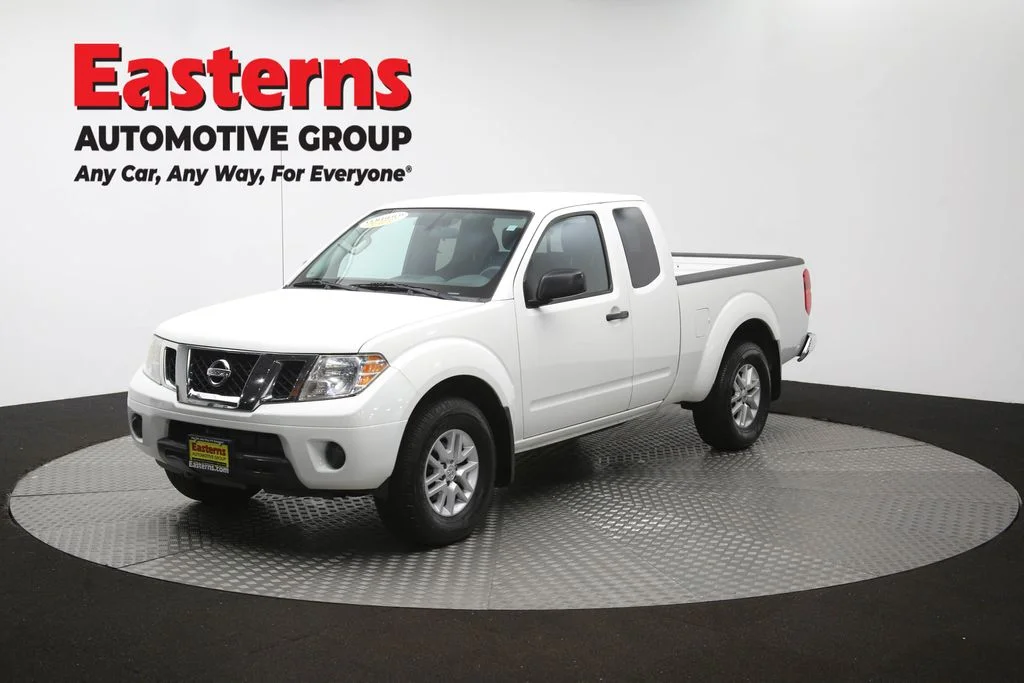 Used 2021 White Nissan SV image 54