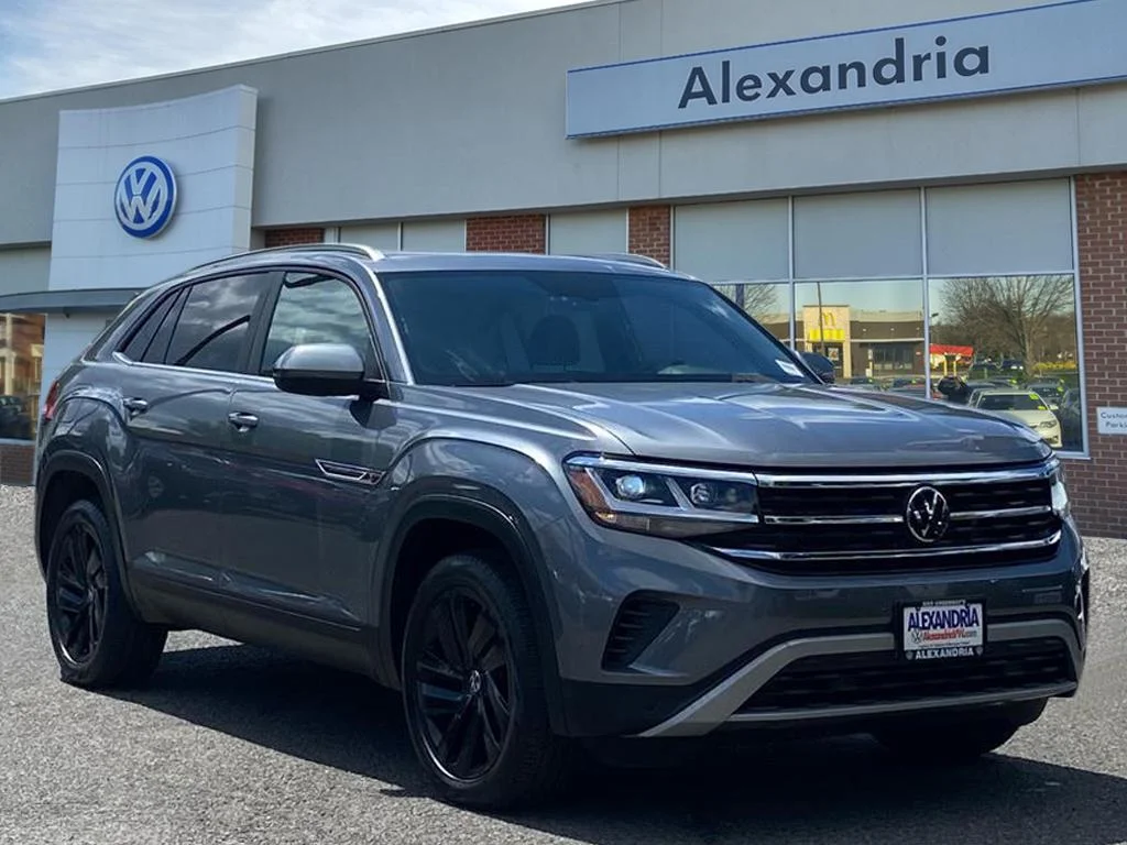 2023 Volkswagen Atlas Cross Sport SE w/Tech