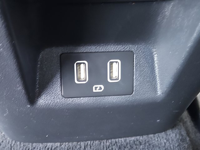 Used 2024 Black Pearl Hyundai SEL image 11
