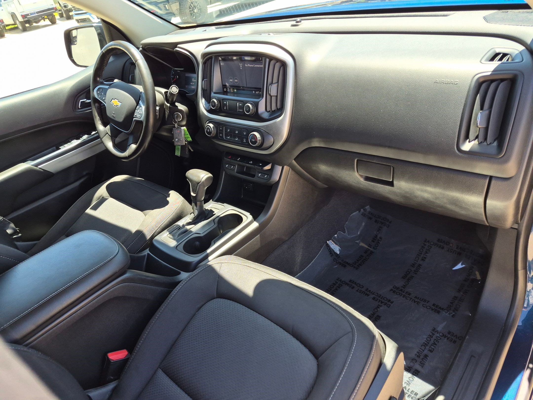 Used 2019 Pacific Blue Metallic Chevrolet 4WD LT image 29