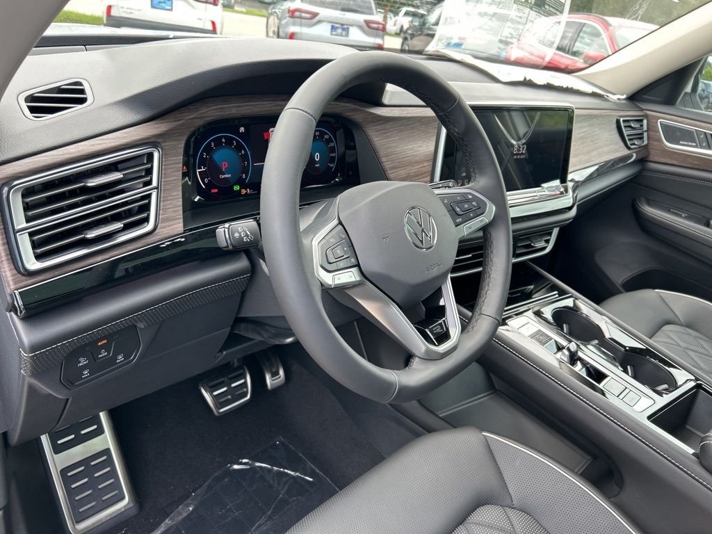 2026 Volkswagen Atlas SEL Premium R-Line - Photo 17