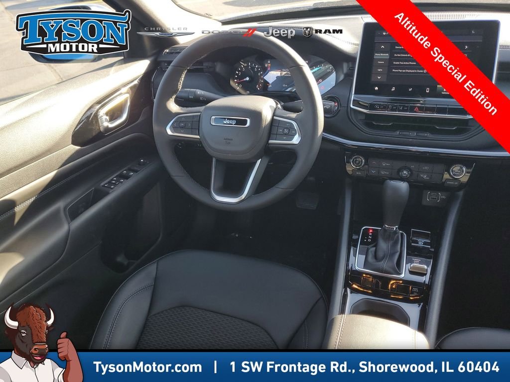 New 2026 Hydro Blue Pearlcoat Jeep Latitude image 13