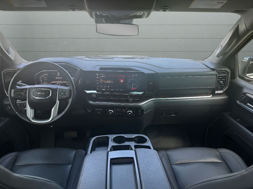 Used 2025 Summit White GMC SLT image 16