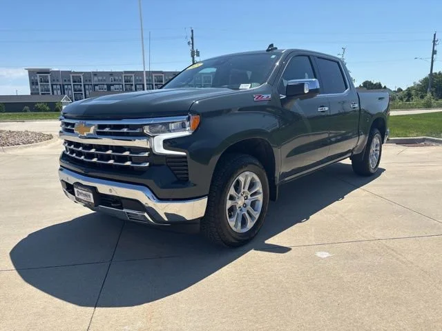 Used 2025 Cypress Gray Chevrolet LTZ image 2