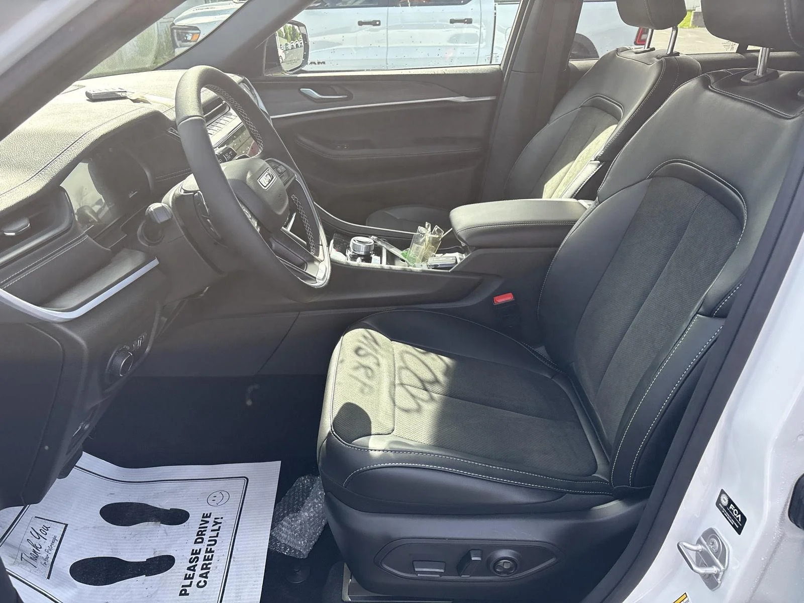 New 2026 Bright White Clearcoat Jeep Laredo Altitude image 9