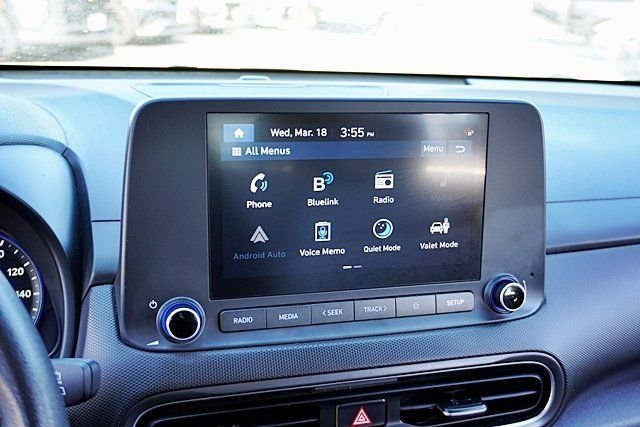 Used 2023 White Hyundai SEL image 24