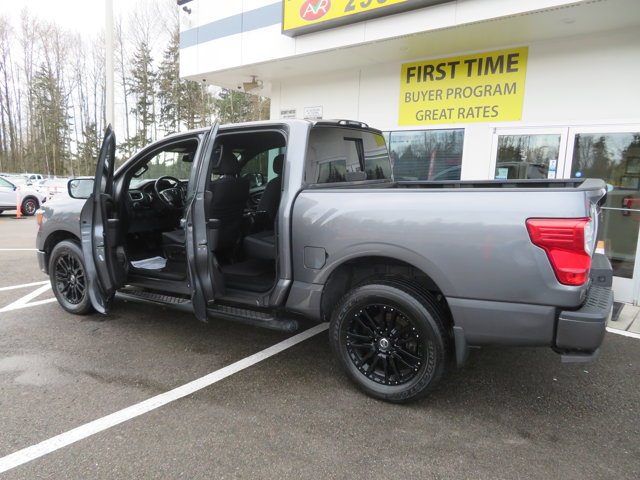 Used 2019 Gun Metallic Nissan SV Midnight Edition image 8
