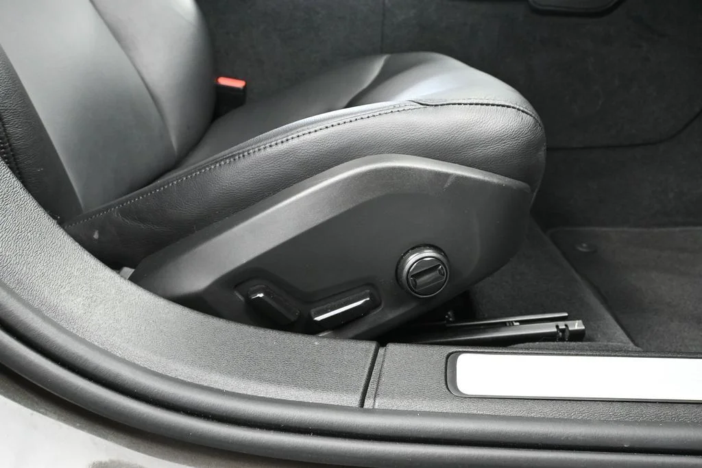2022 Volvo S60 R-Design Expression - Photo 46