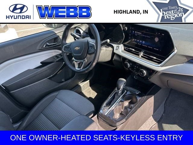 Used 2025 Red Chevrolet LT image 30