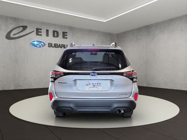 Used 2025 Ice Silver Metallic Subaru Premium image 12