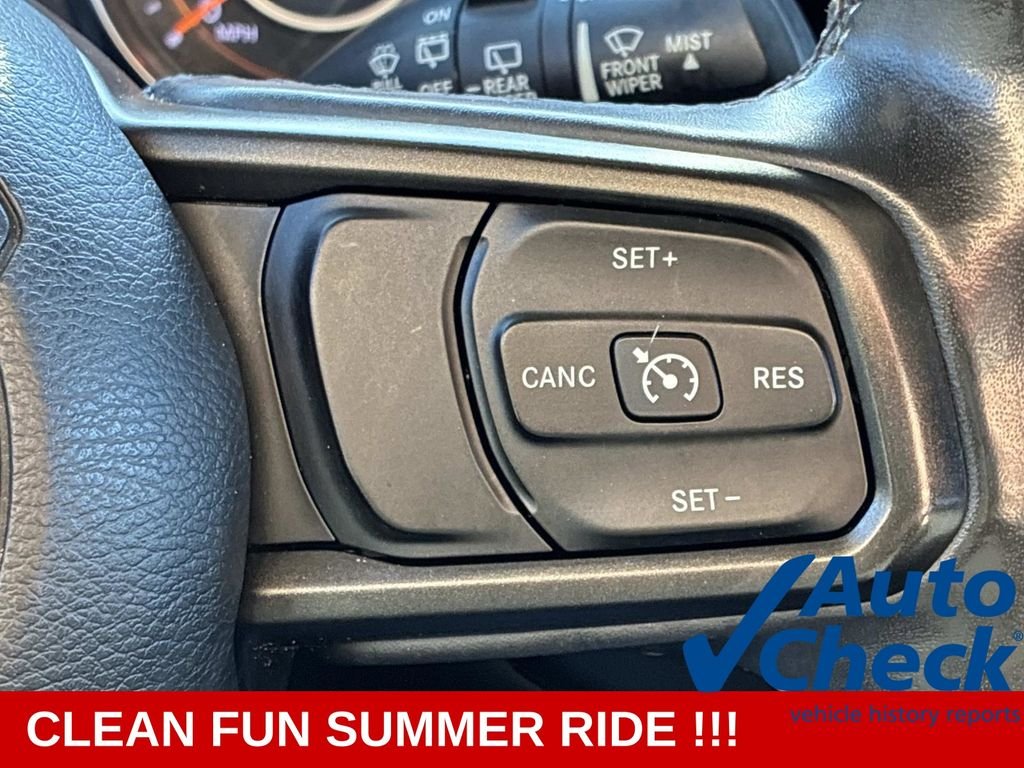 Used 2018 Gray Jeep Unlimited Sport S image 25