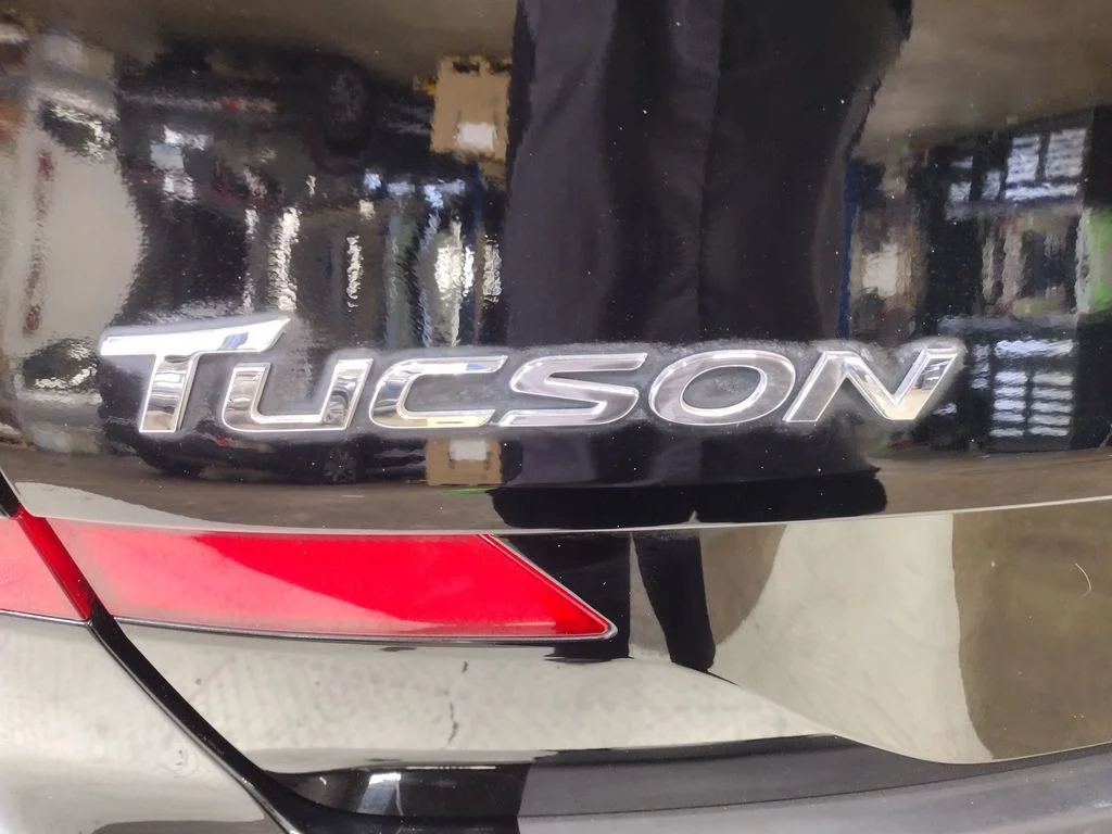 Used 2020 Black Hyundai SEL image 15