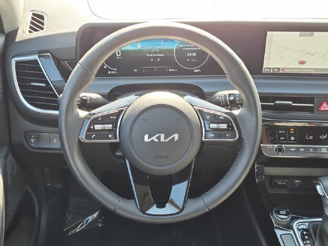 Certified Used 2024 White Kia S image 28