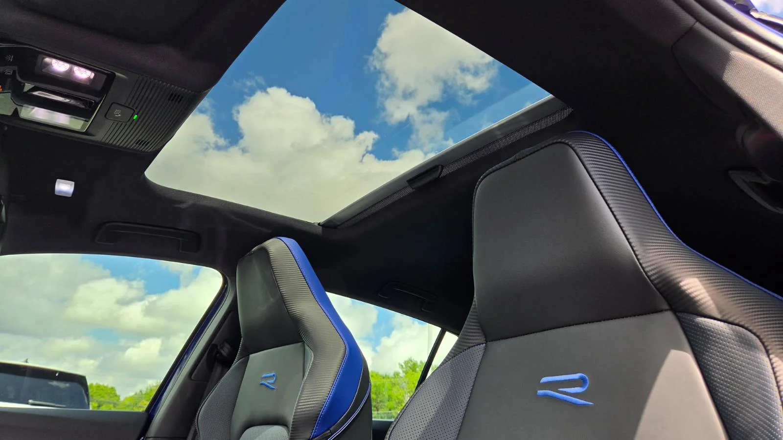 New 2026 Lapiz Blue Metallic Volkswagen  image 48
