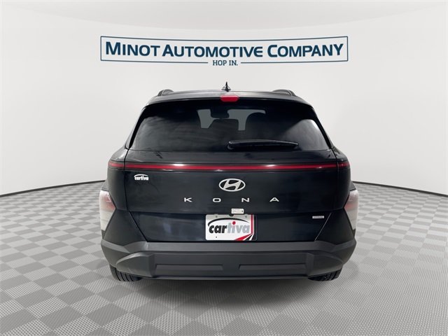 2024 Hyundai Kona SEL photo 3