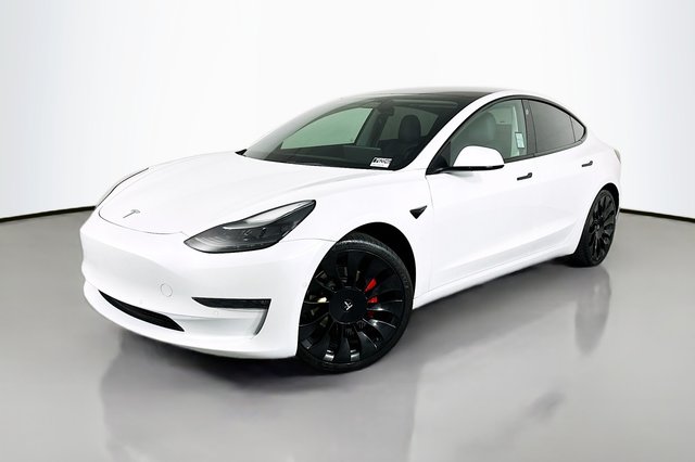 2022 Tesla Model 3 Long Range
