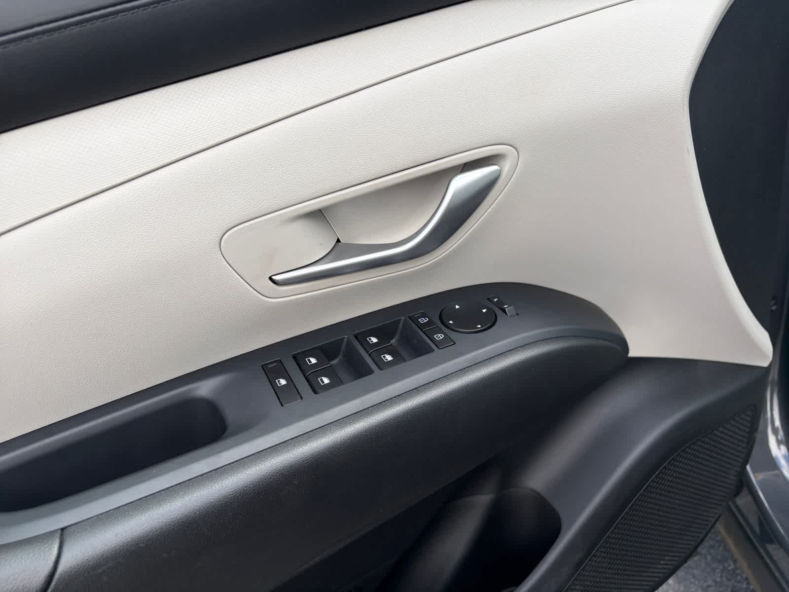 Used 2026 Ecotronic Gray Hyundai SEL image 13