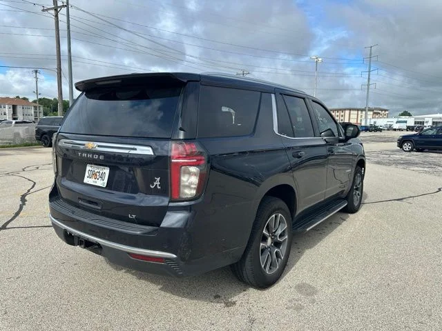Used 2021 Midnight Blue Metallic Chevrolet LT image 4