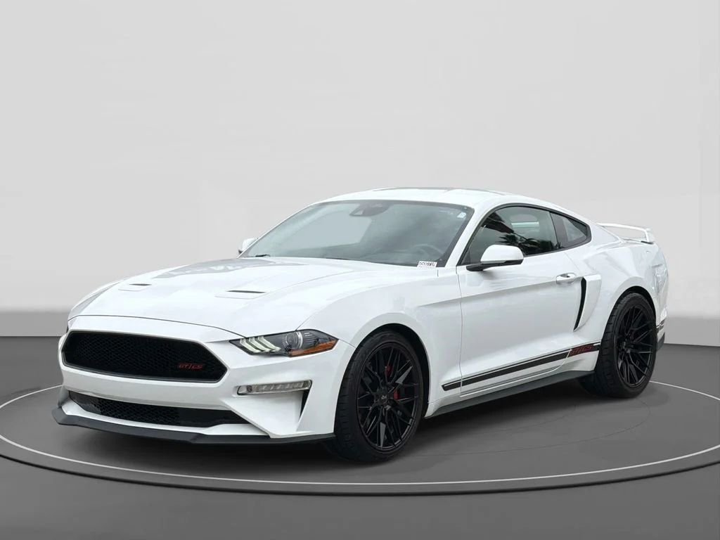 2022 Ford Mustang GT Coupe Premium's photo