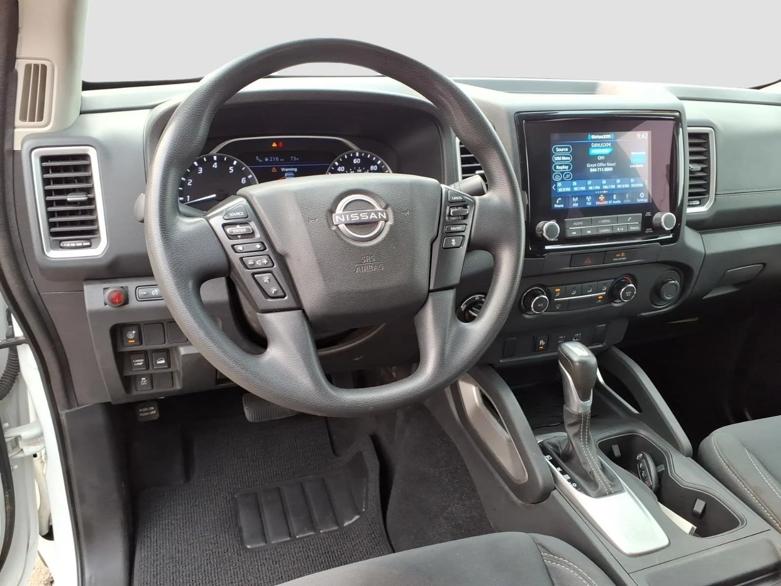 Used 2023 Glacier White Qak Nissan SV image 13