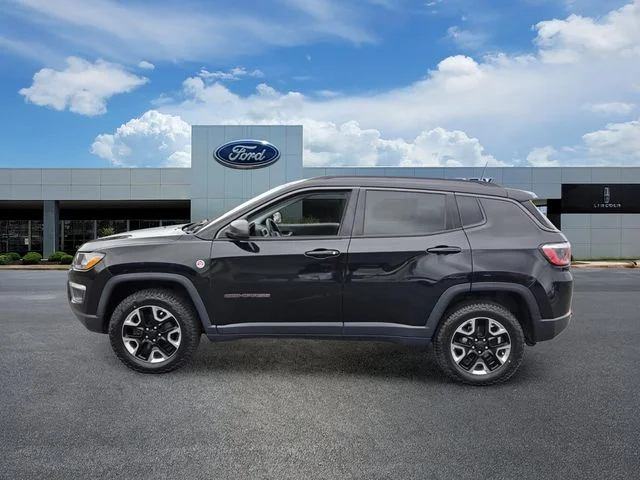 Used 2018 Black Jeep Trailhawk image 2