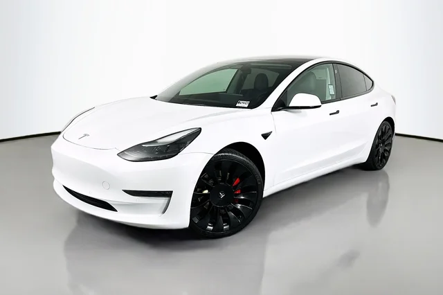 2022 Tesla Model 3 Long Range