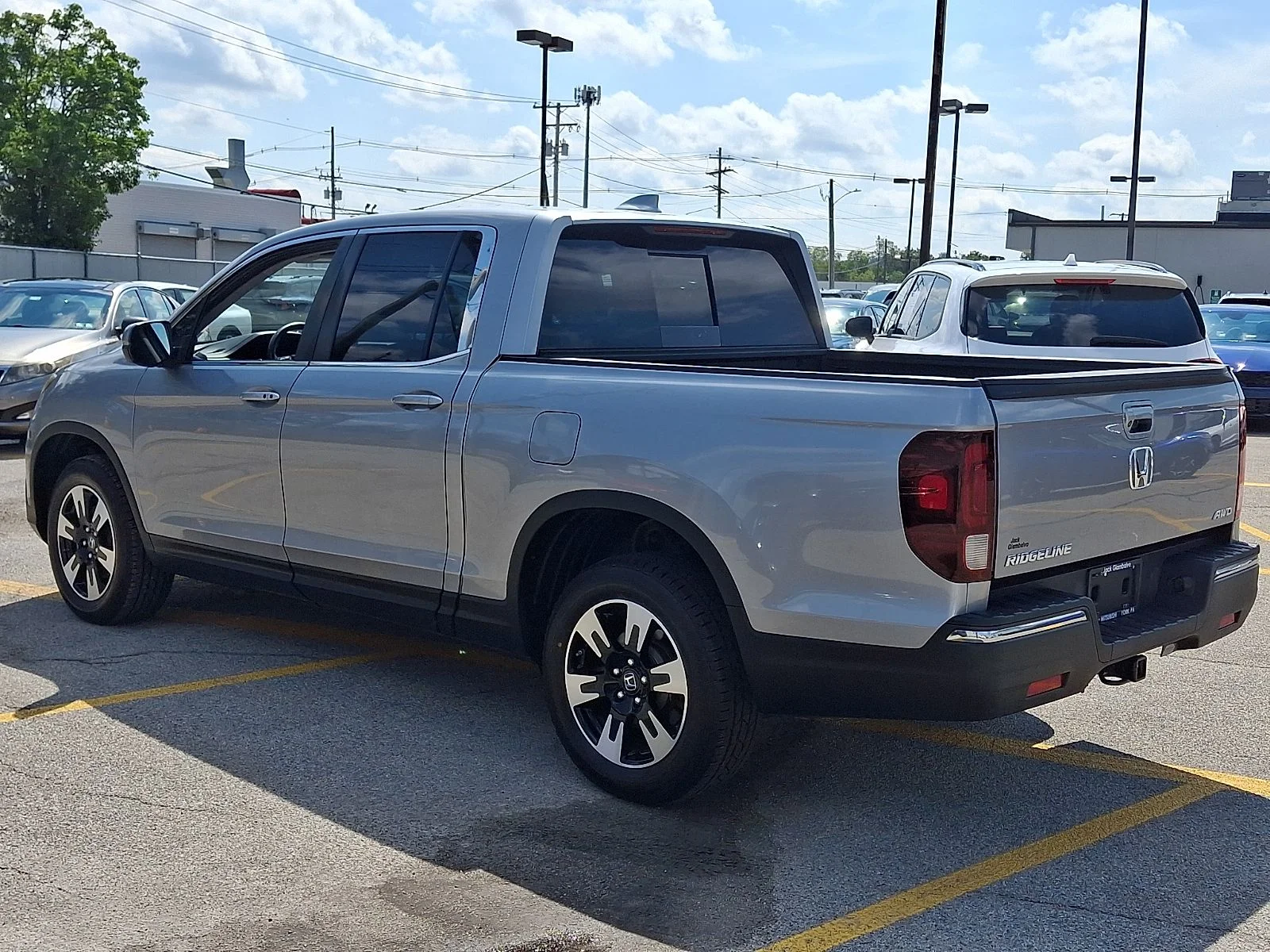 Used 2020 Silver Honda RTL image 4
