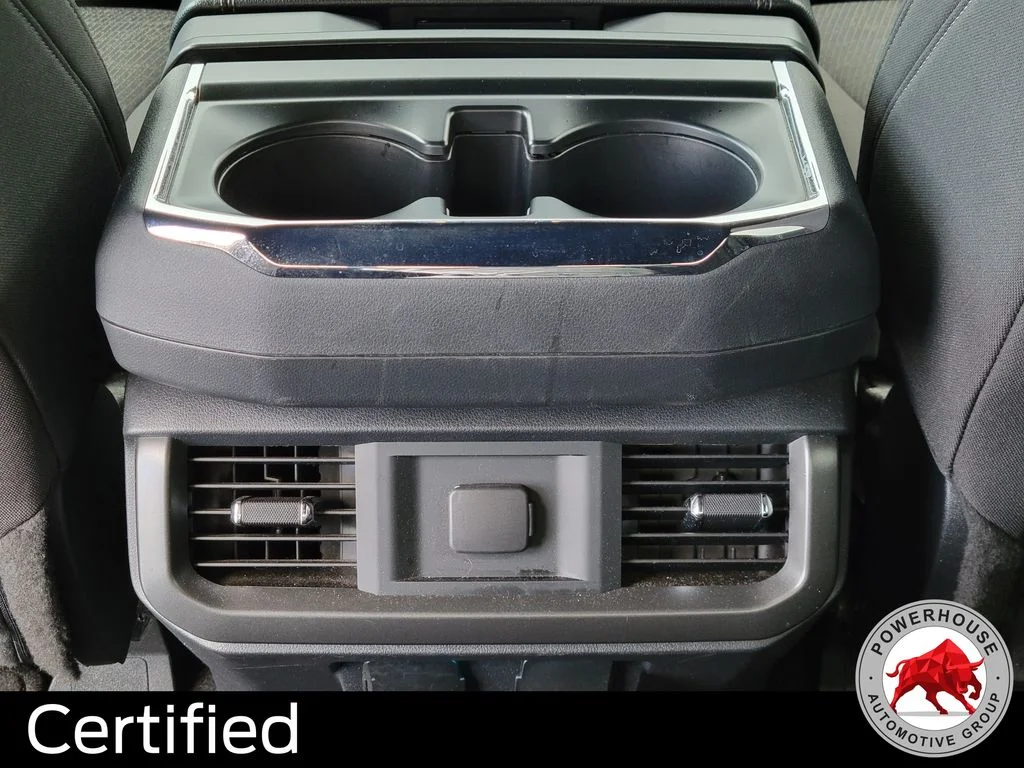 Used 2024 Black Ford XLT image 17