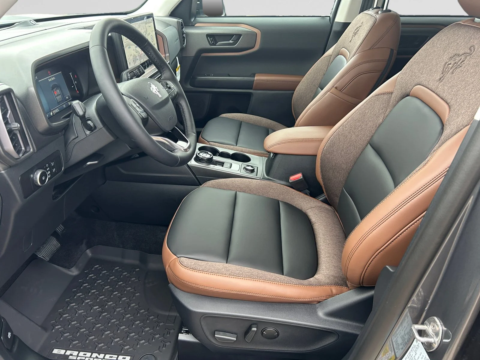 New 2026 Carbonized Grey Metallic Ford Outer Banks image 13
