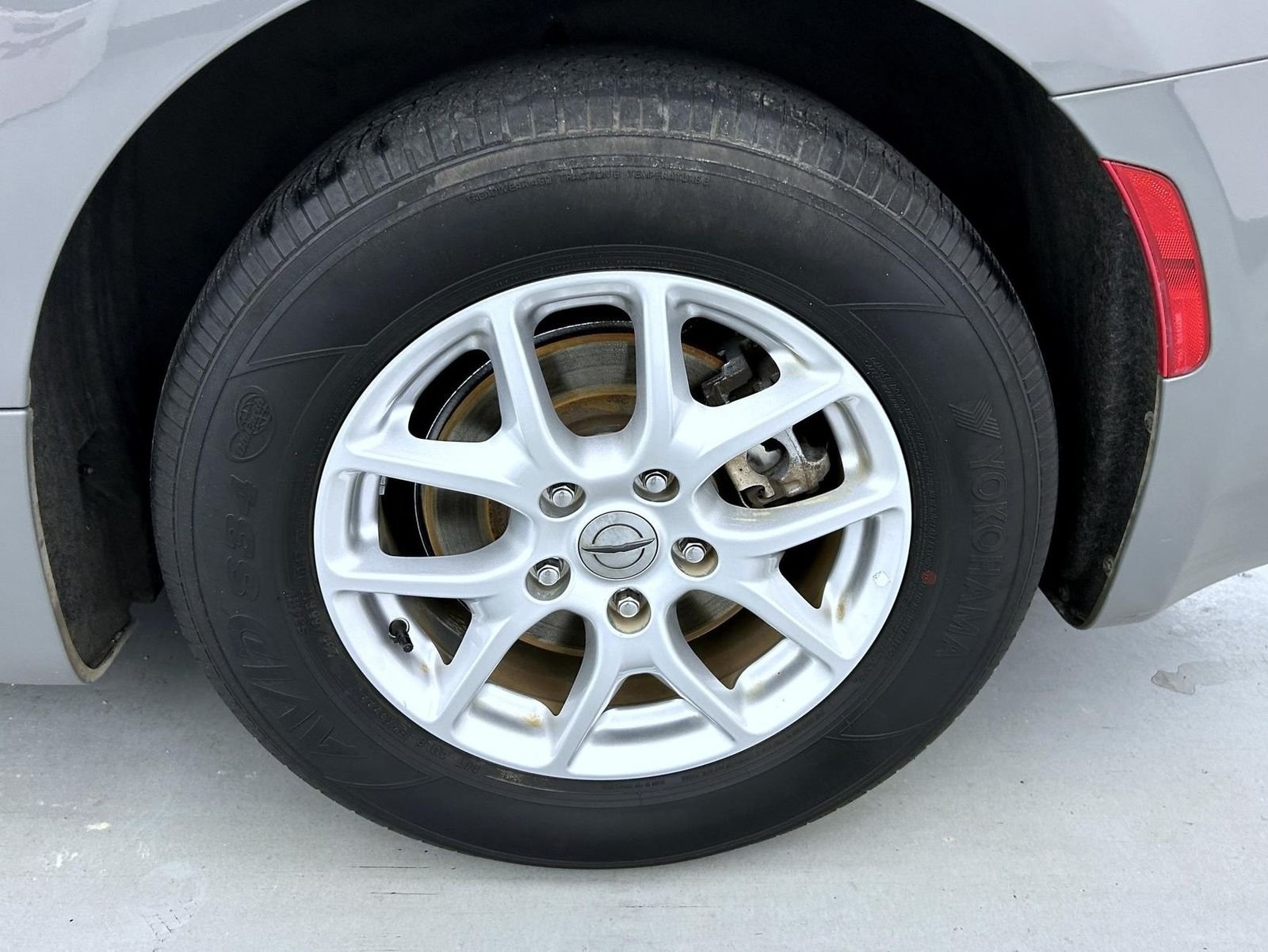 Certified Used 2022 White Chrysler Touring L image 20