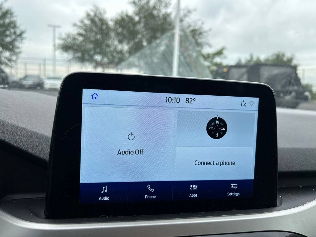 Used 2020 Magnetic Ford SE image 26