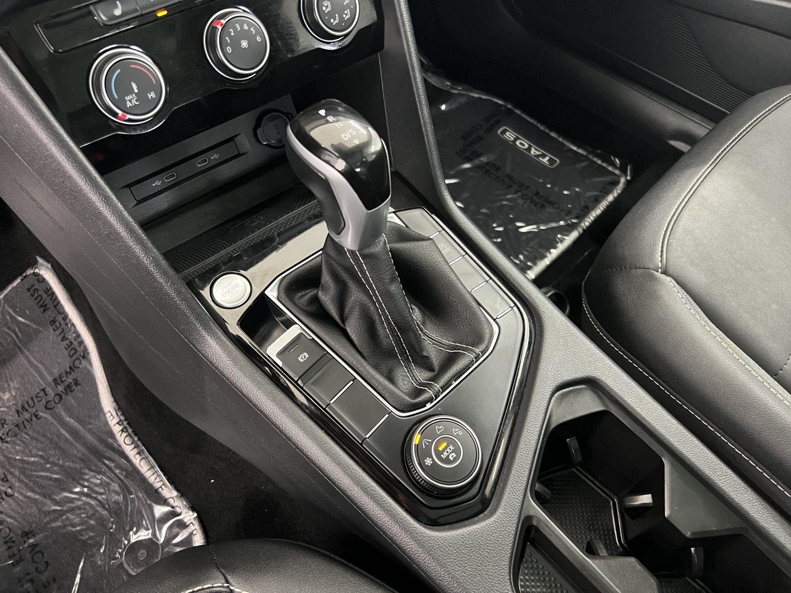 2023 Volkswagen Taos SE - Photo 18