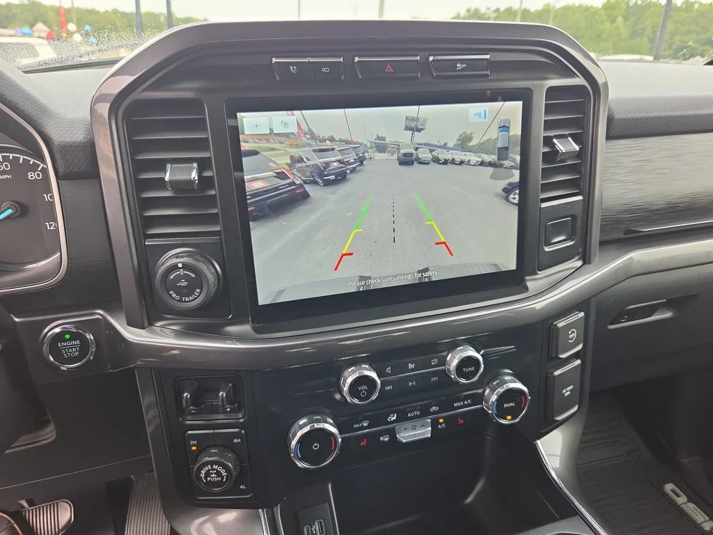 Used 2023  Ford XLT image 16
