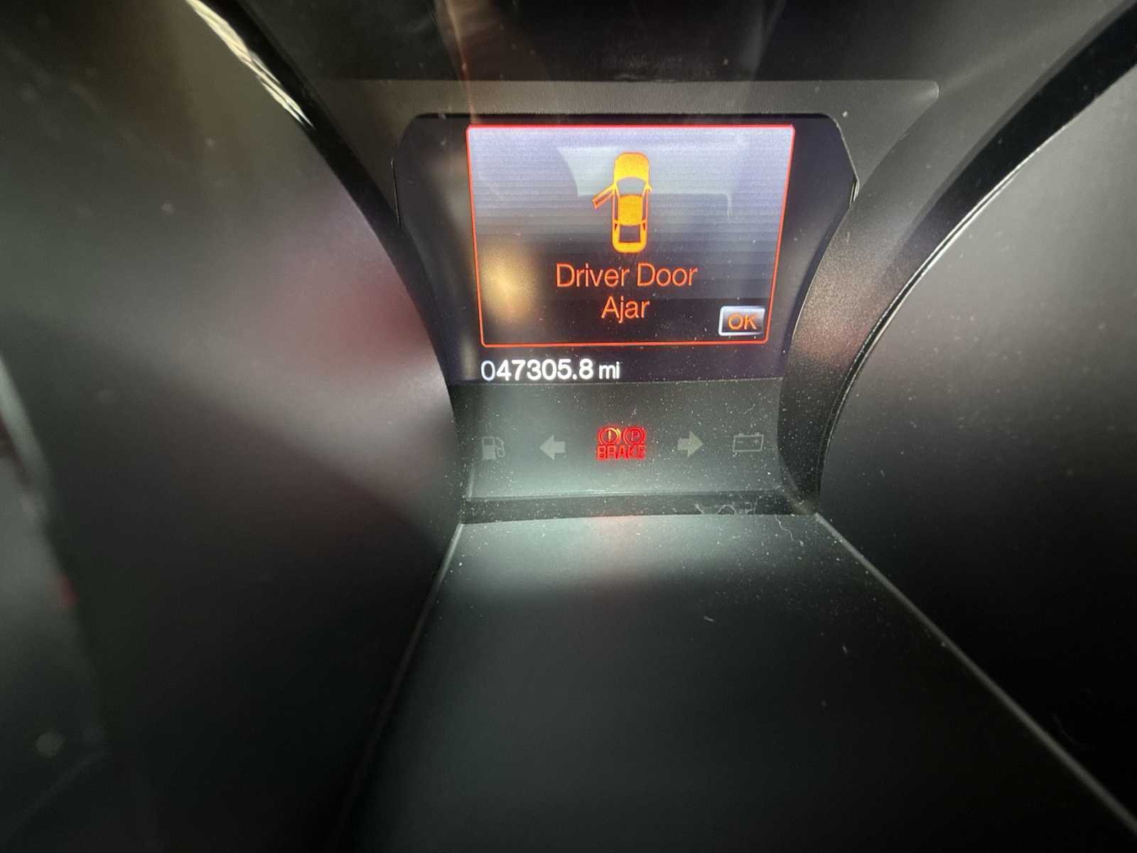 Used 2014 Black Ford GT Premium image 12