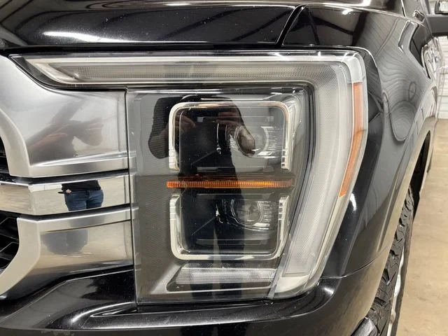 Used 2022 Black Ford Platinum image 9