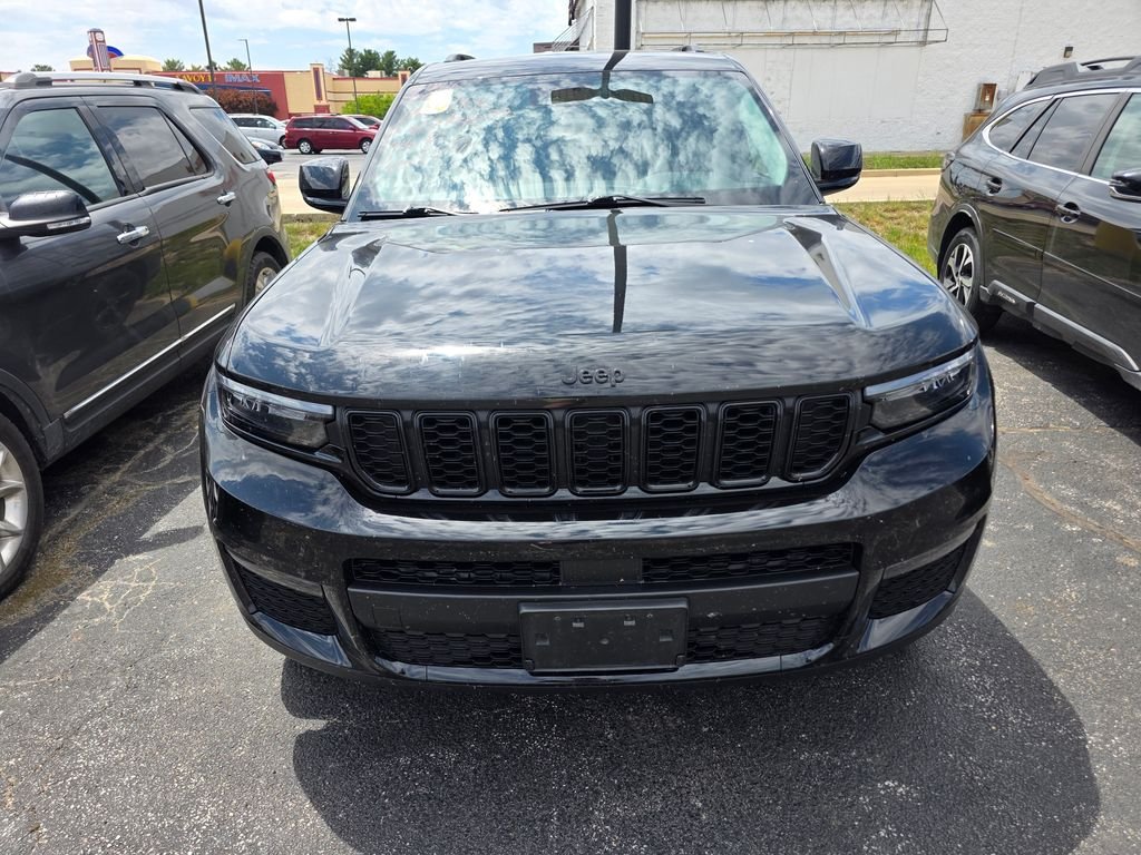 2022 Jeep Grand Cherokee L Limited 4x4's photo