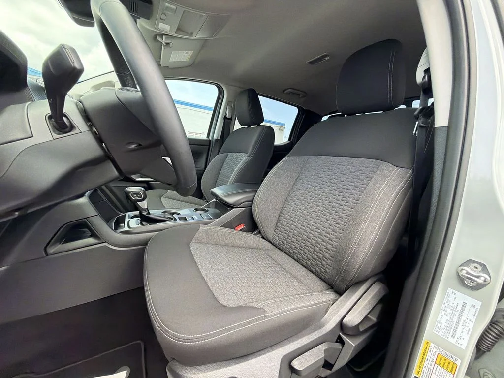 Used 2024 Green Ford XLT image 25