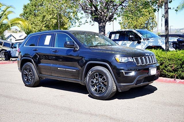 Certified Used 2022 Black Jeep Laredo X image 5
