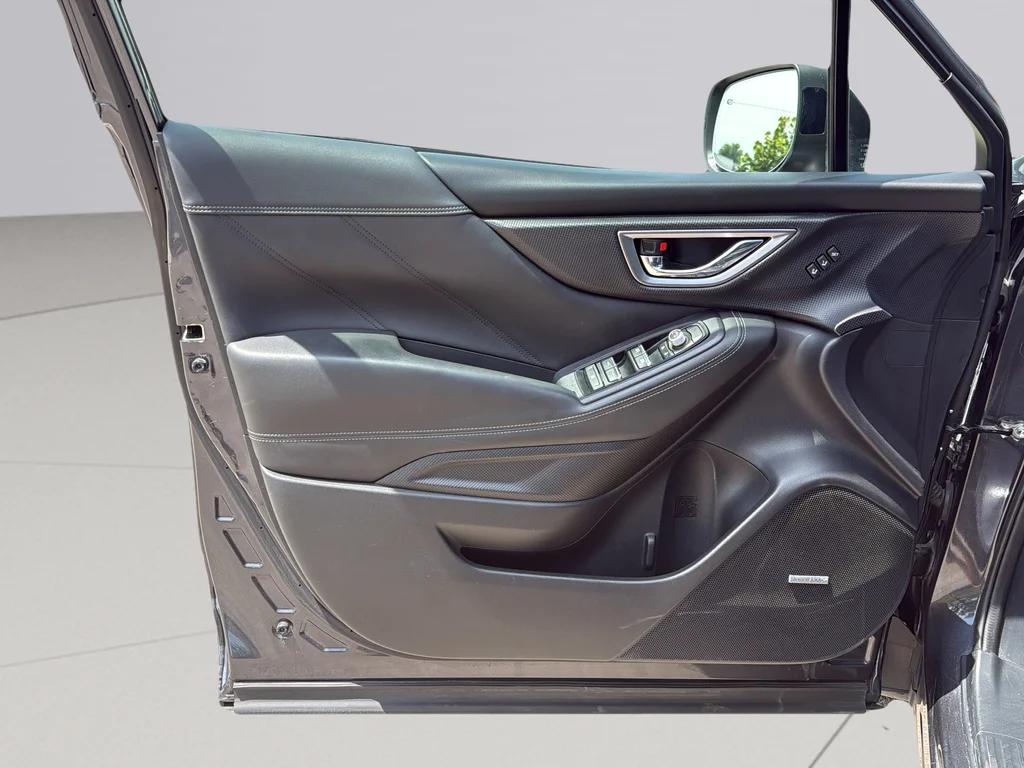 Used 2019 Dark Gray Metallic Subaru Touring image 26