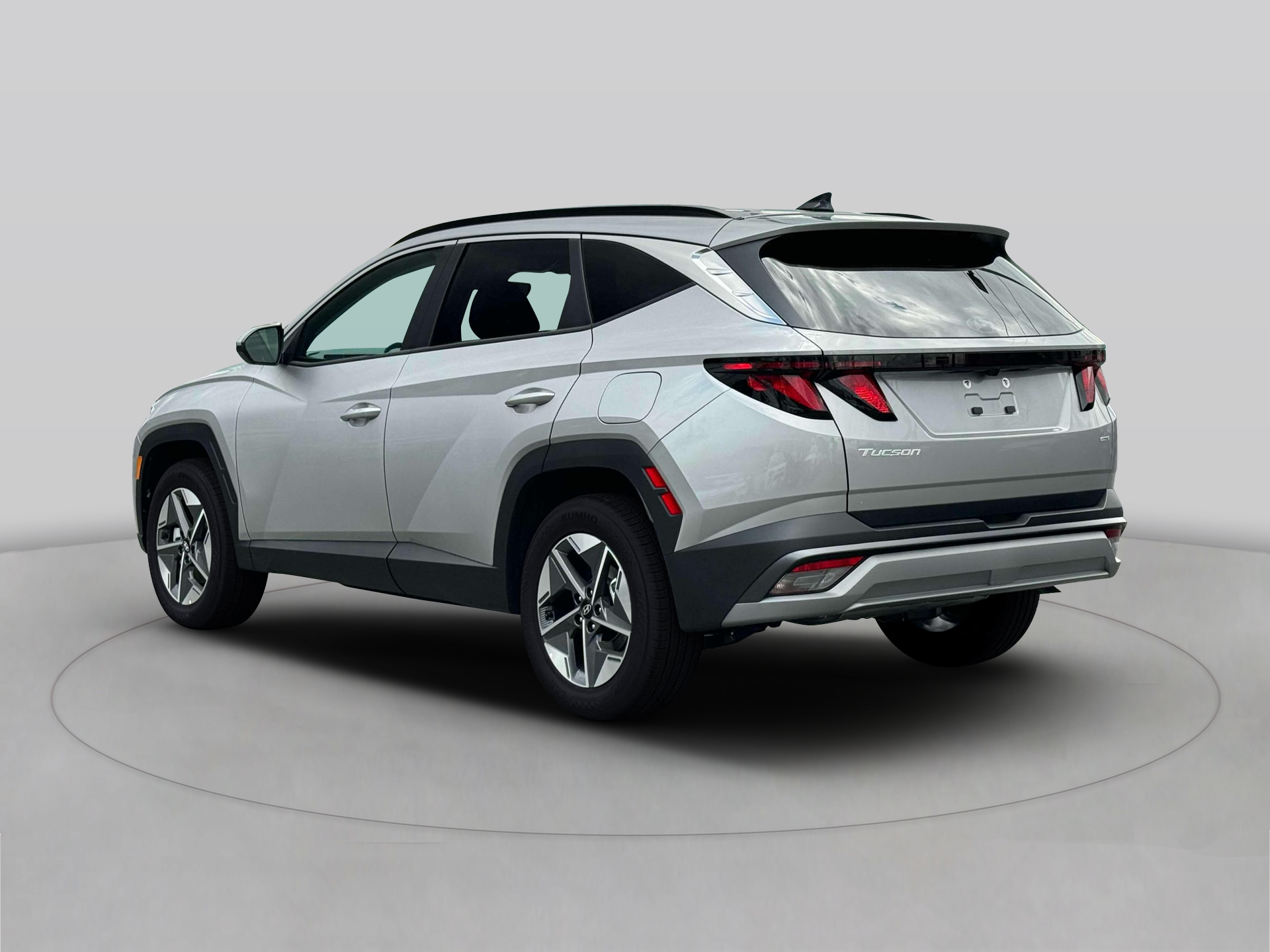 New 2026 Silver Hyundai SEL AWD image 5