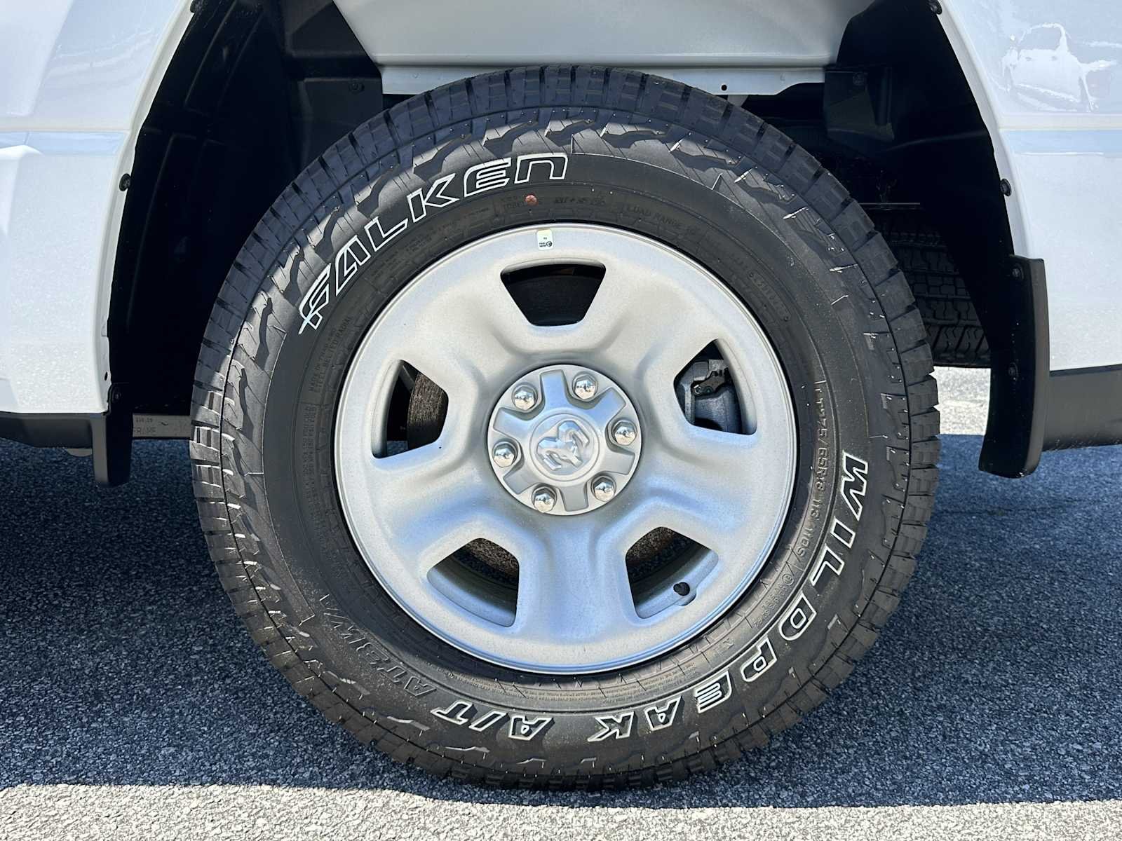 New 2026 Bright White Clear-Coat Exterior Paint RAM Tradesman image 19