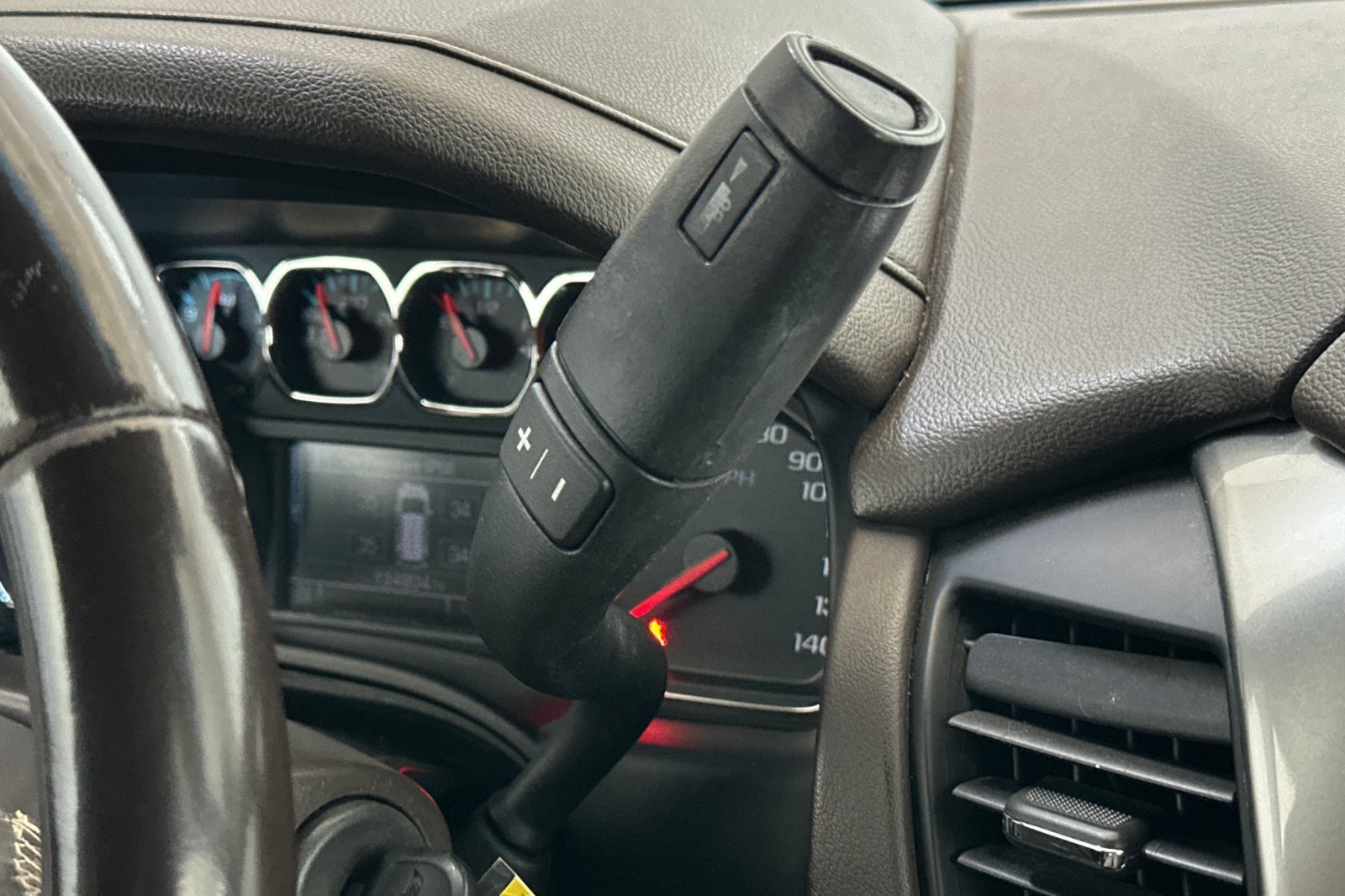 Used 2019 Gray Chevrolet LT image 23