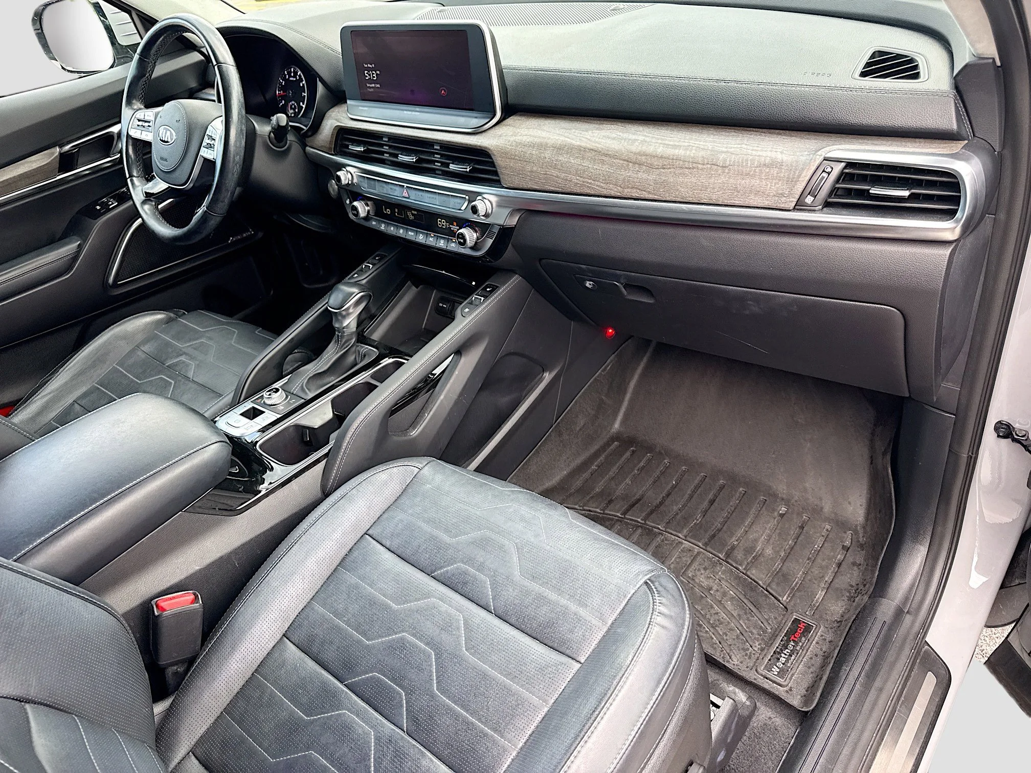 Used 2021 Wolf Gray Kia SX image 13