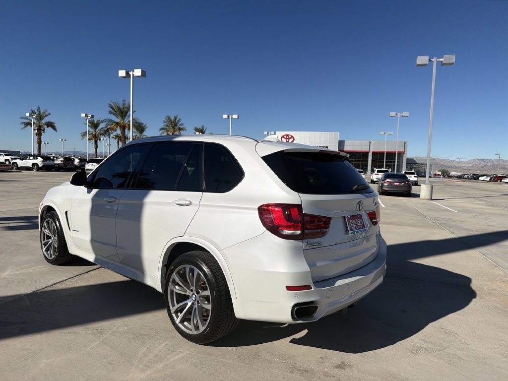 2016 BMW X5 xDrive50i - Photo 7