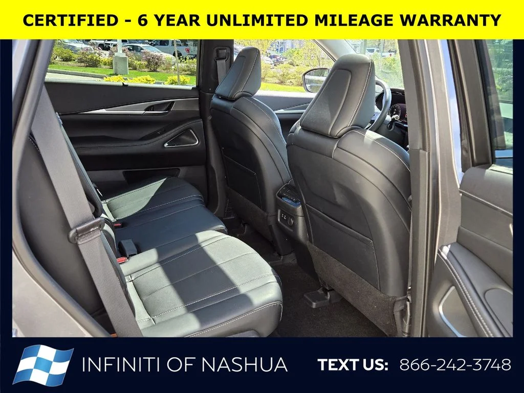 Certified Used 2023 Gray INFINITI LUXE image 19