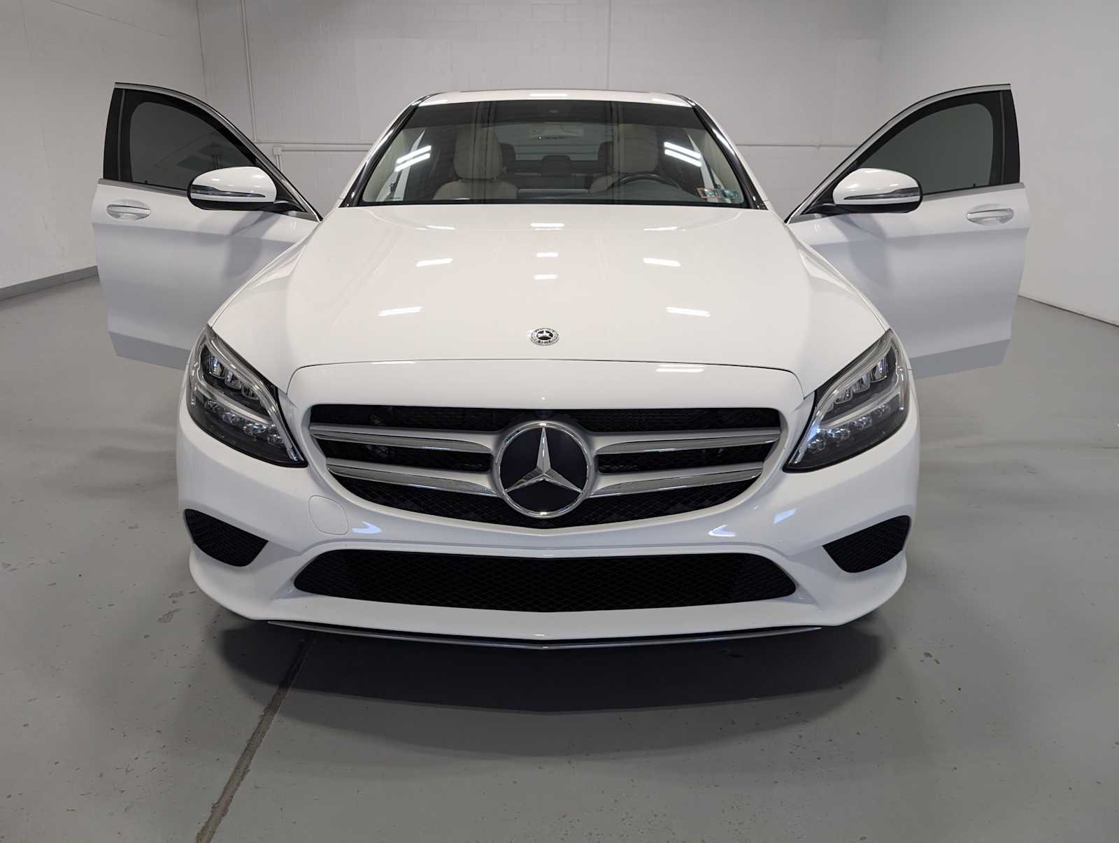 Used 2019 Polar White Mercedes-Benz C 300 image 15