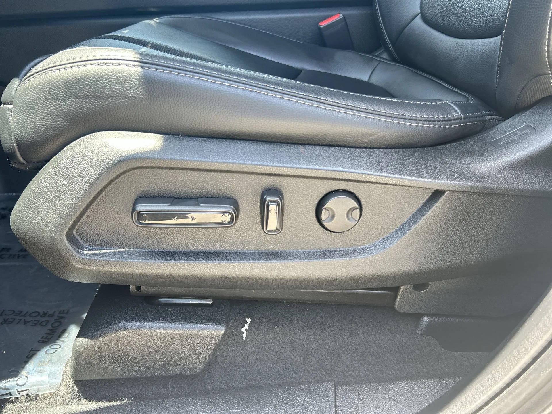 2023 Honda Pilot EX-L - Photo 14