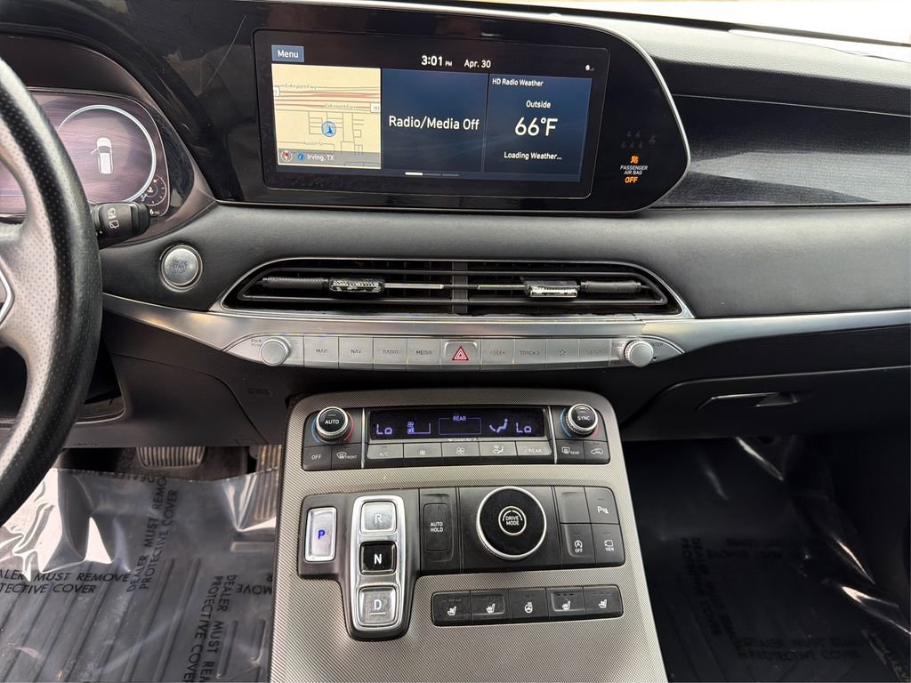 Used 2020 Moonlight Cloud Hyundai Limited image 14