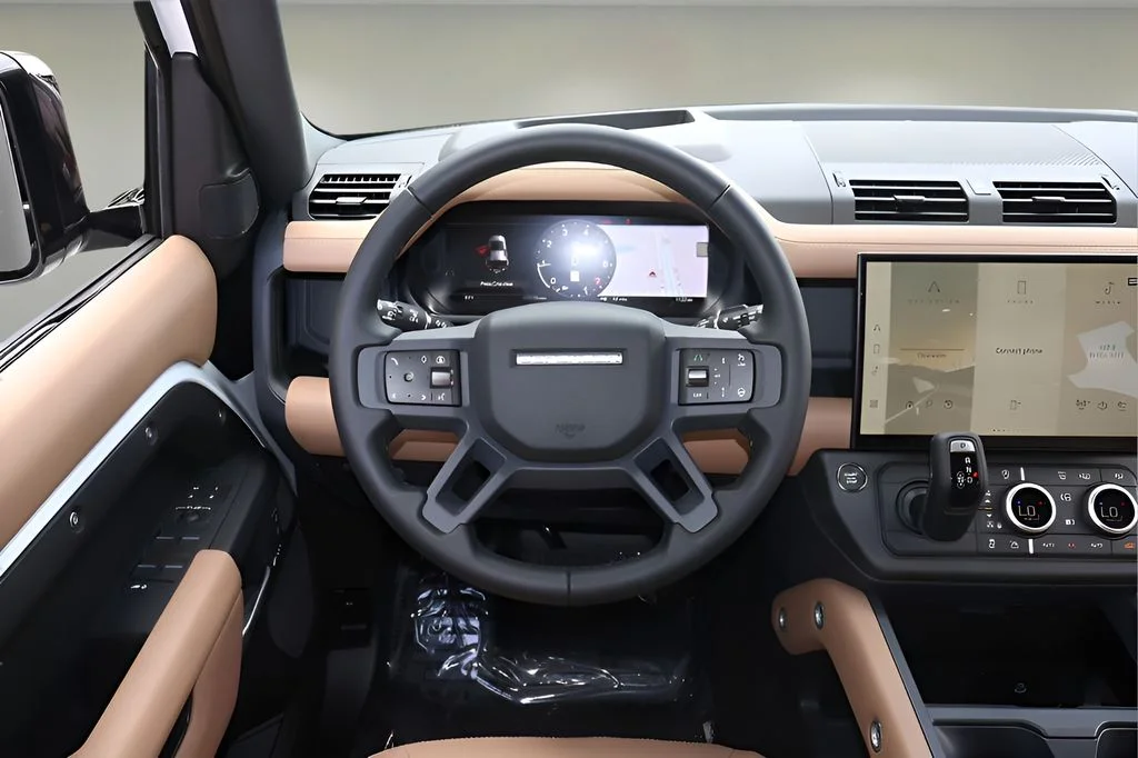 New 2026 Fuji White Land Rover X-Dynamic SE image 14