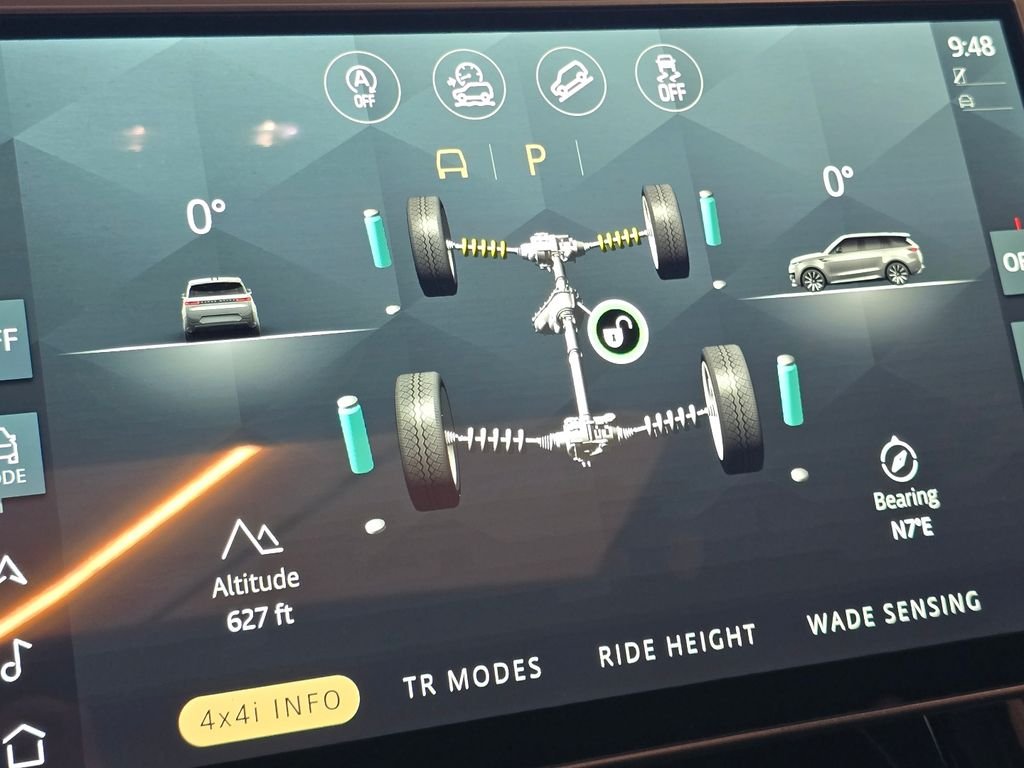 New 2026 Borasco Grey Land Rover se image 12
